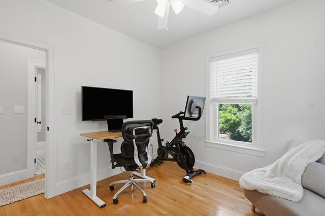 19 Eliot St 2, Natick, MA 01760