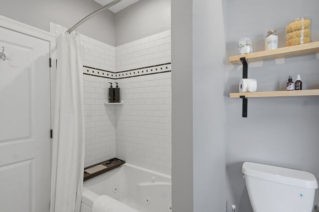 19 Eliot St 2, Natick, MA 01760