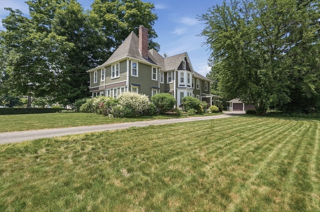 19 Eliot St 2, Natick, MA 01760