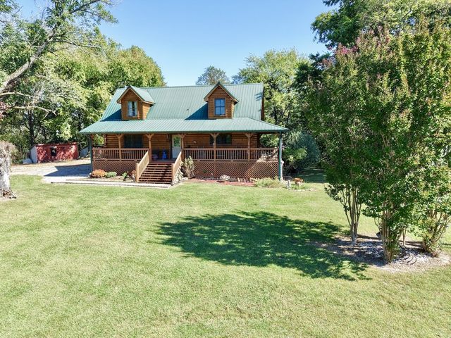 2210 Old Prospect Rd, Woodbury, TN 37190