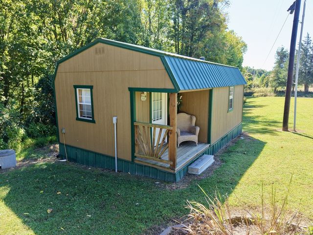 2210 Old Prospect Rd, Woodbury, TN 37190