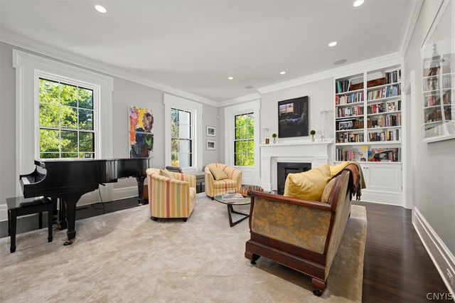 76 College Street, Kirkland, NY 13323