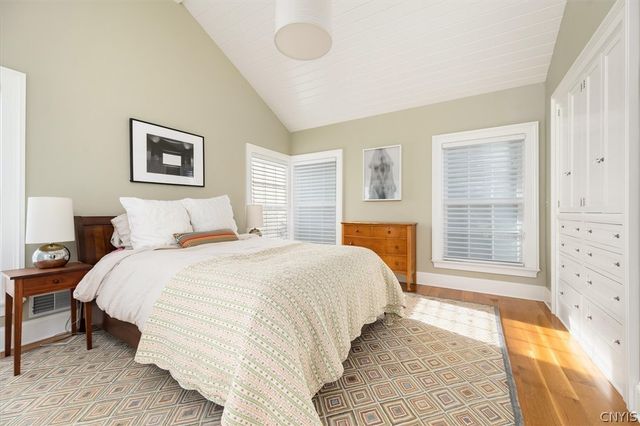 76 College Street, Kirkland, NY 13323