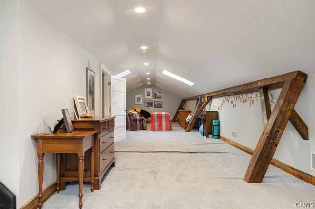 76 College Street, Kirkland, NY 13323