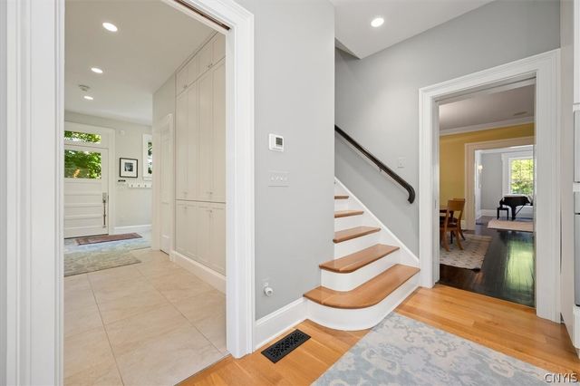 76 College Street, Kirkland, NY 13323