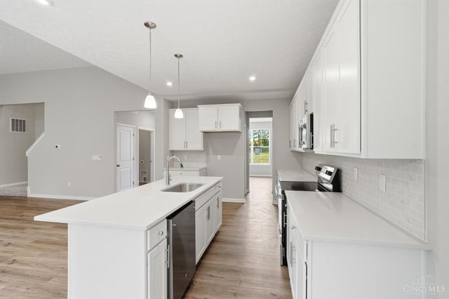 1180 Eagle Boulevard, Hamilton Twp, OH 45039