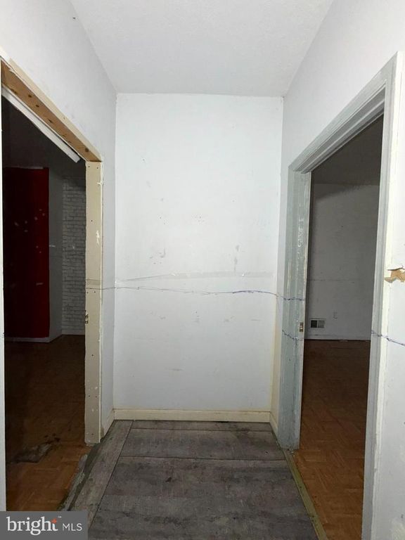 Image 17 of property listing at 1625 N ROSEDALE ST, Baltimore, MD 21216