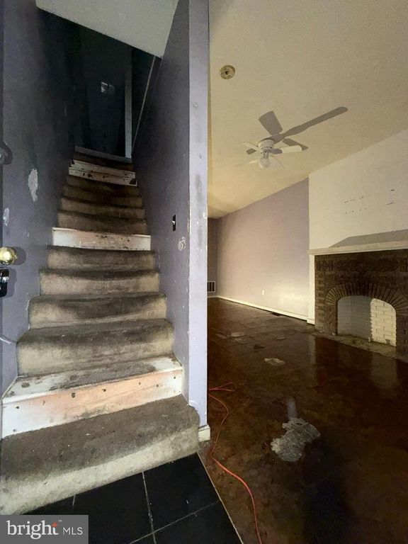 Image 8 of property listing at 1625 N ROSEDALE ST, Baltimore, MD 21216