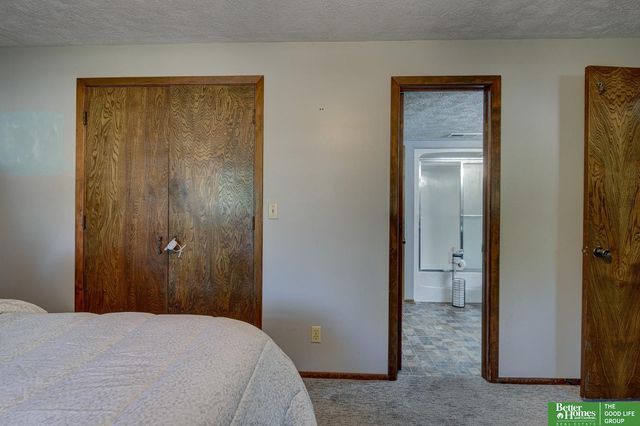 1011 Bea Circle, Bellevue, NE 68005