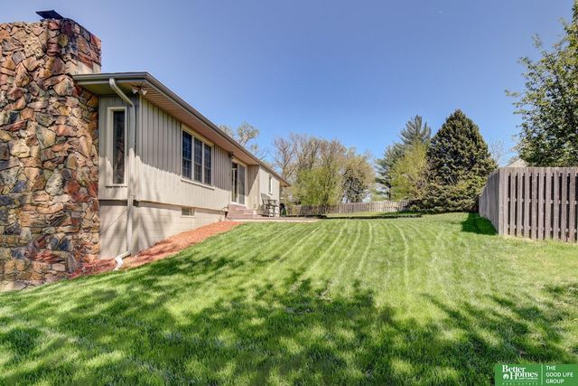 1011 Bea Circle, Bellevue, NE 68005