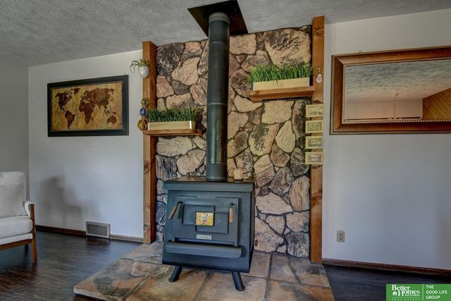 1011 Bea Circle, Bellevue, NE 68005