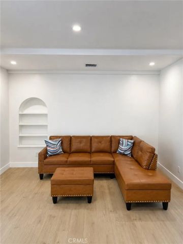 14720 Valerio, Van Nuys, CA 91405