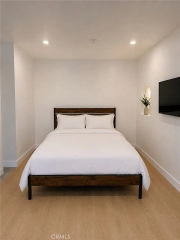 14720 Valerio, Van Nuys, CA 91405