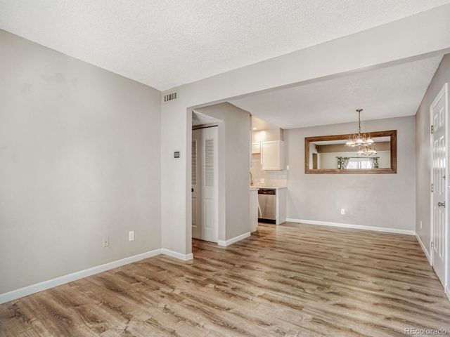 7525 W 62nd Avenue 10, Arvada, CO 80003