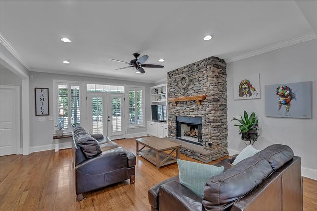 117 Ridgestone Drive, Central, SC 29630