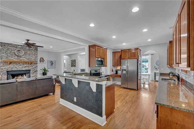 117 Ridgestone Drive, Central, SC 29630