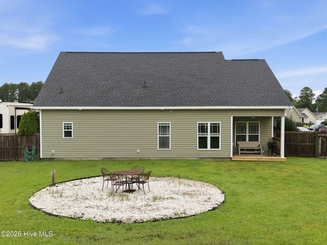 4401 Bristlecone Drive, Ayden, NC 28513