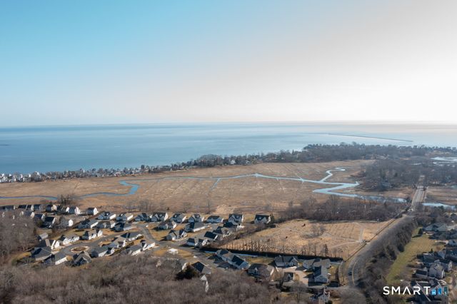10 Beach Park Road, Clinton, CT 06413