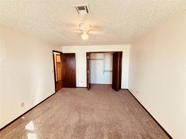 320 Falcon Court 3, Norman, OK 73069