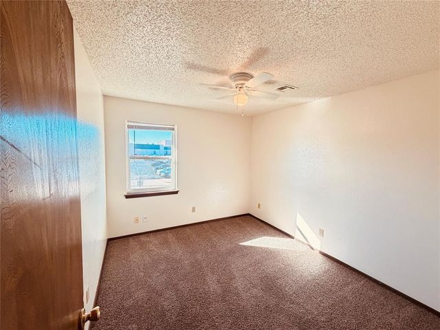 320 Falcon Court 3, Norman, OK 73069