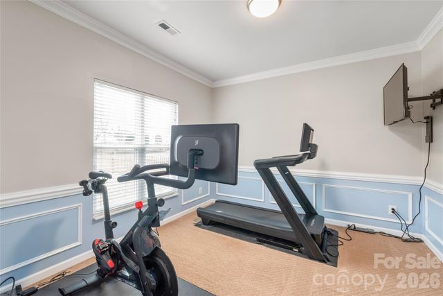 3943 Huntmeadow Drive, Charlotte, NC 28269