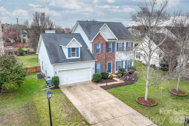 3943 Huntmeadow Drive, Charlotte, NC 28269