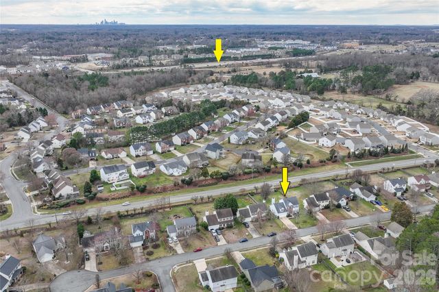 3943 Huntmeadow Drive, Charlotte, NC 28269