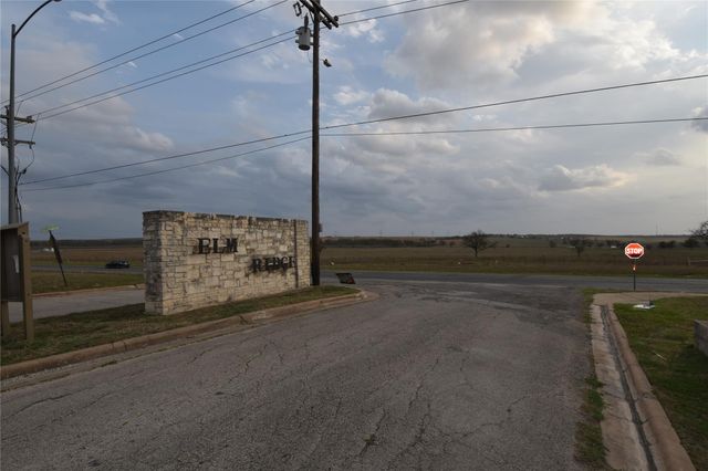 107 Oriole CV, Cedar Creek, TX 78612