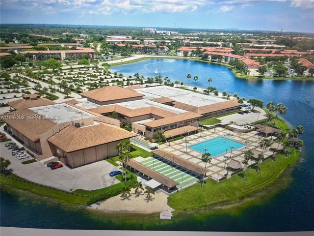 150 SW 134th Way 209R, Pembroke Pines, FL 33027