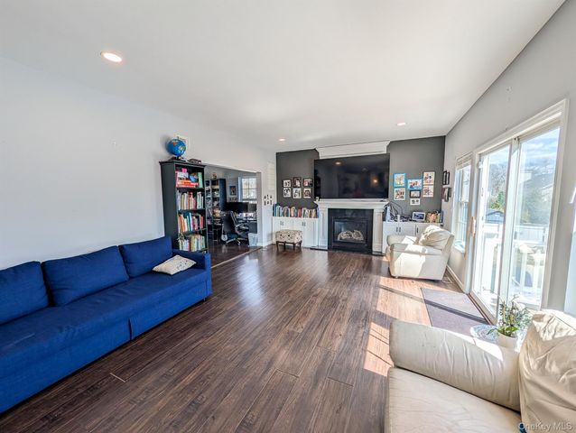 71 Elm Avenue, Coram, NY 11727