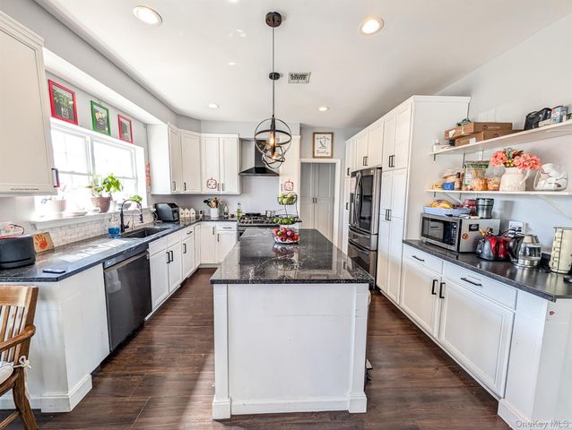 71 Elm Avenue, Coram, NY 11727