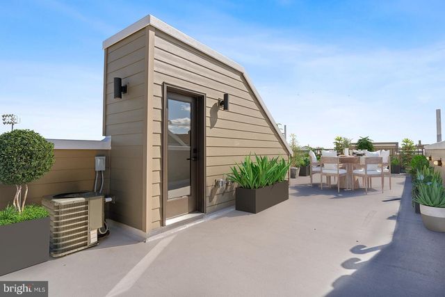 1812 E MOYAMENSING AVE, Philadelphia, PA 19148