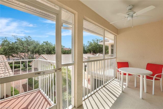 2420 Hidden Lake DR # 1008, Naples, FL 34112