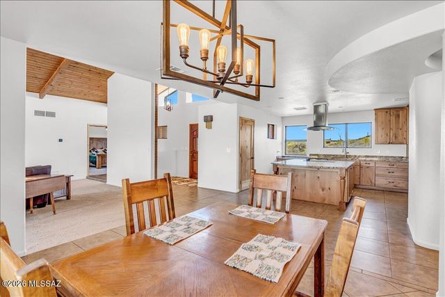 11625 E Timrod Street, Tucson, AZ 85748