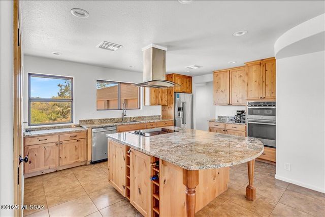 11625 E Timrod Street, Tucson, AZ 85748