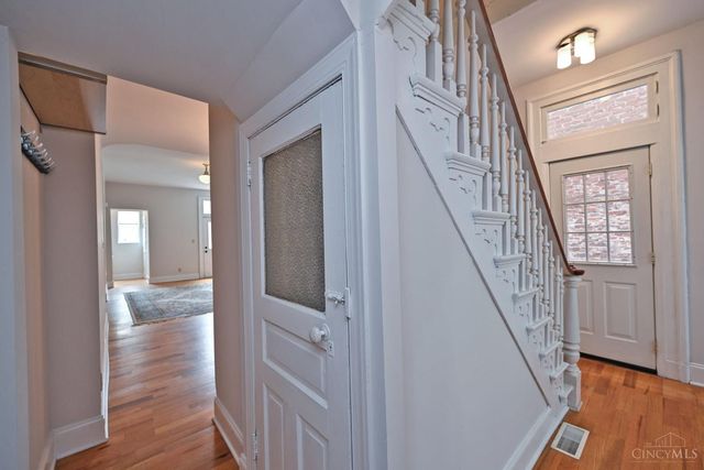 4266 Williamson Place, Cincinnati, OH 45223