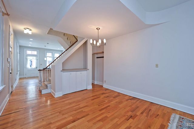 4266 Williamson Place, Cincinnati, OH 45223
