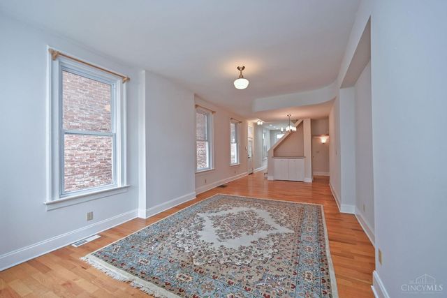 4266 Williamson Place, Cincinnati, OH 45223