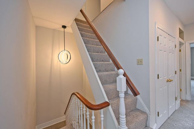 4266 Williamson Place, Cincinnati, OH 45223