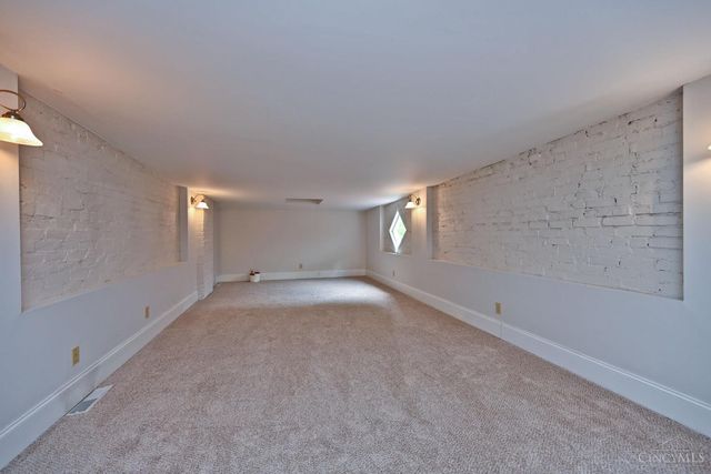 4266 Williamson Place, Cincinnati, OH 45223