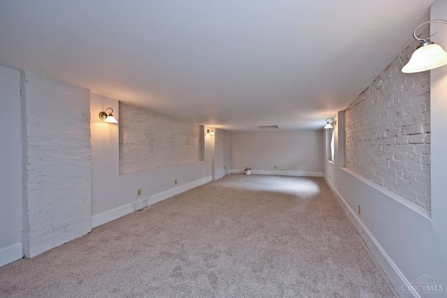 4266 Williamson Place, Cincinnati, OH 45223
