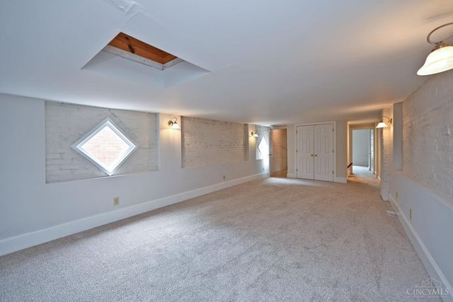 4266 Williamson Place, Cincinnati, OH 45223