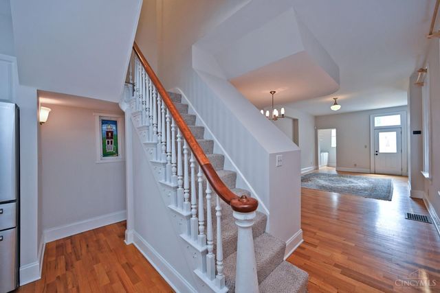 4266 Williamson Place, Cincinnati, OH 45223
