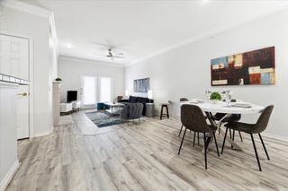 2400 Mccue Road 334, Houston, TX 77056