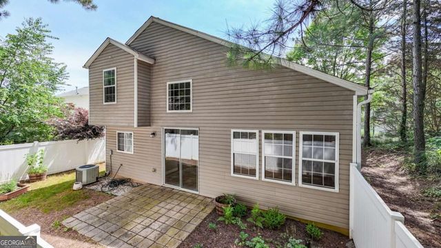 511 W Oaks Drive, Woodstock, GA 30188