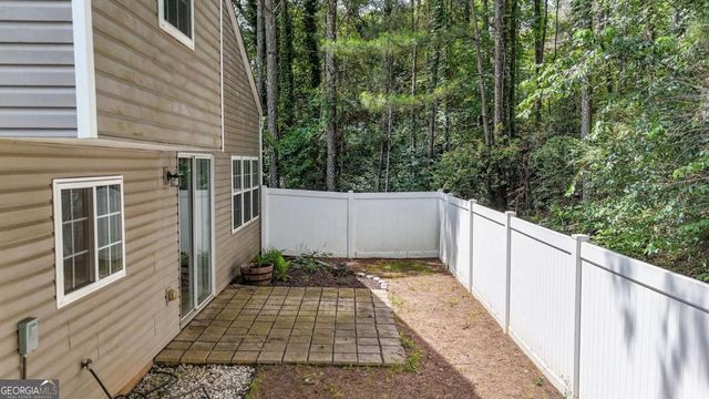 511 W Oaks Drive, Woodstock, GA 30188