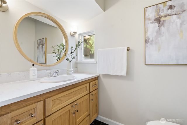 2406 E Helen St, Seattle, WA 98112