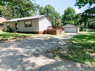 62541 E 254 Road, Grove, OK 74344