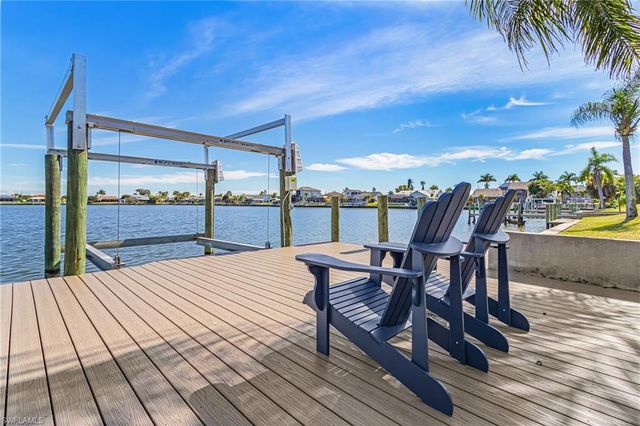 5019 Skyline BLVD, Cape Coral, FL 33914