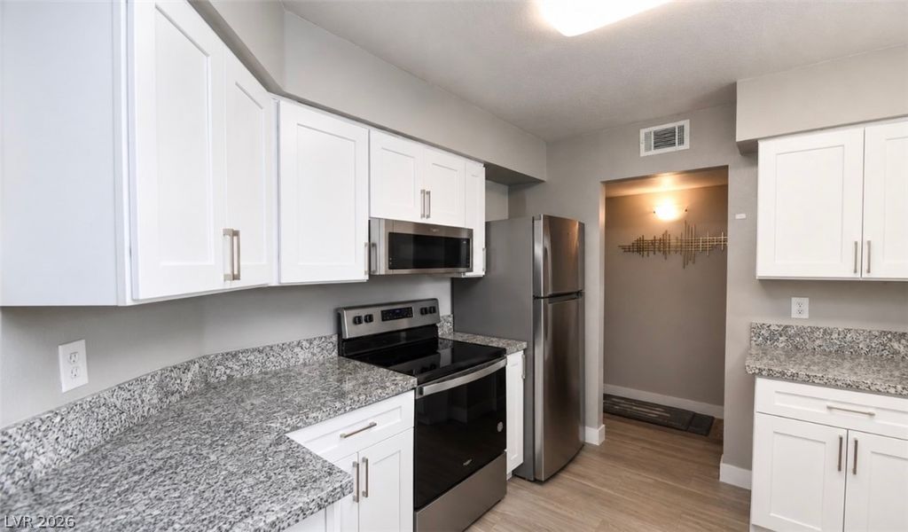 3151 Soaring Gulls Drive 2199, Las Vegas, NV 89128